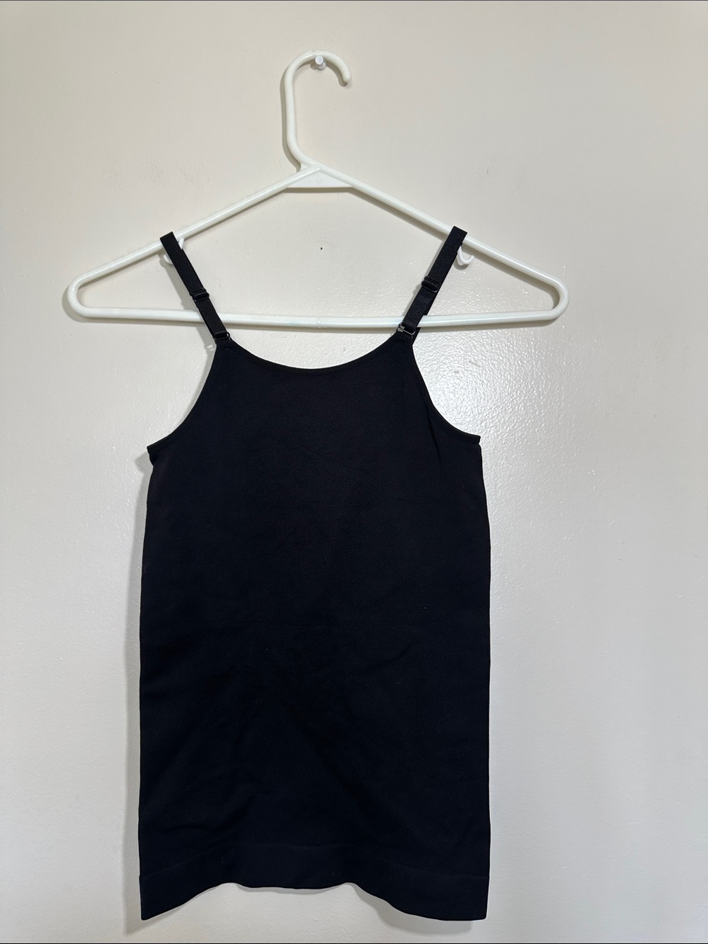 Shapermint Black Ribbed Cami Tank - Picture 3 of 6